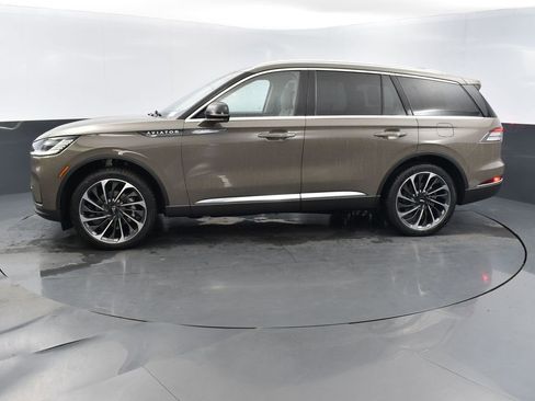 New 2025 Lincoln Aviator Reserve w/ Equipment Group 201A image 5