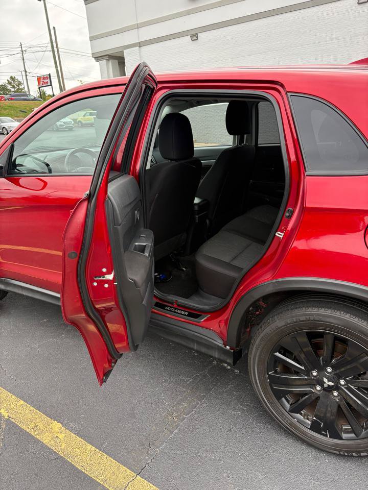 Used 2021 Mitsubishi Outlander Sport ES AWD/4WD image 12
