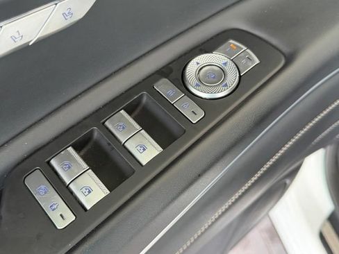 Used 2024 Genesis GV80 3.5T AWD/4WD image 13