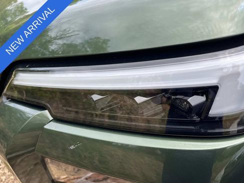 Used 2026 Subaru Outback Premium image 7