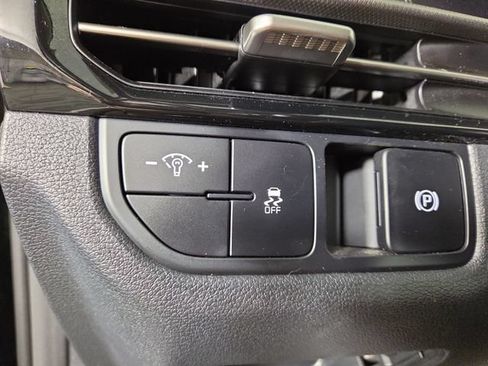 Certified 2026 Kia Sportage LX FWD image 27