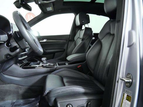 Used 2023 Audi SQ5 Prestige w/ Prestige Package AWD/4WD image 17