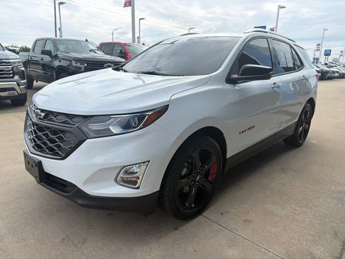 Used 2021 Chevrolet Equinox Premier w/ Redline Edition FWD image 2