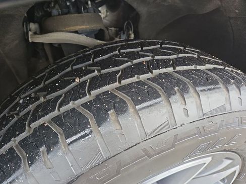 Used 2023 Chevrolet Tahoe Z71 image 11