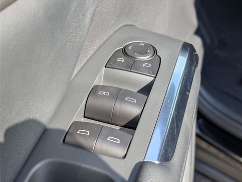 New 2026 Chevrolet Traverse LT w/ Driver Confidence Package image 15