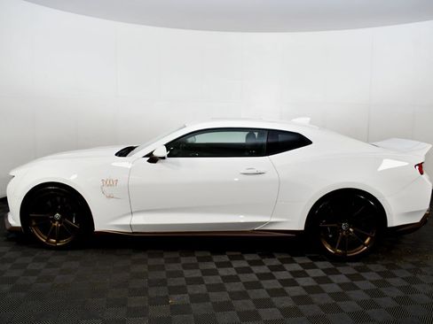 Used 2017 Chevrolet Camaro SS w/ LPO, Ground Effects Package image 12