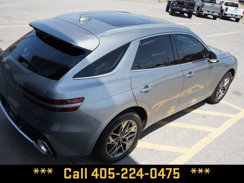 Used 2023 Genesis GV70 2.5T w/ Select Package AWD/4WD image 14