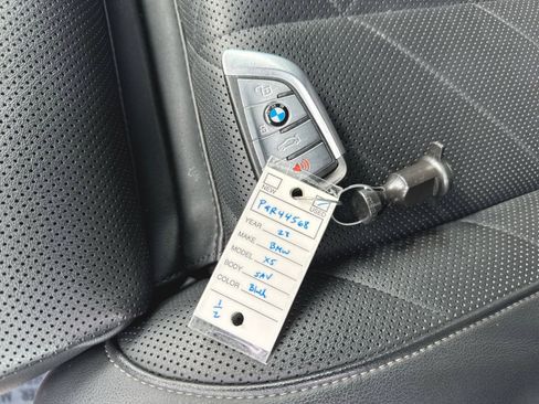 Used 2023 BMW X5 xDrive40i w/ M Sport Package AWD/4WD image 39
