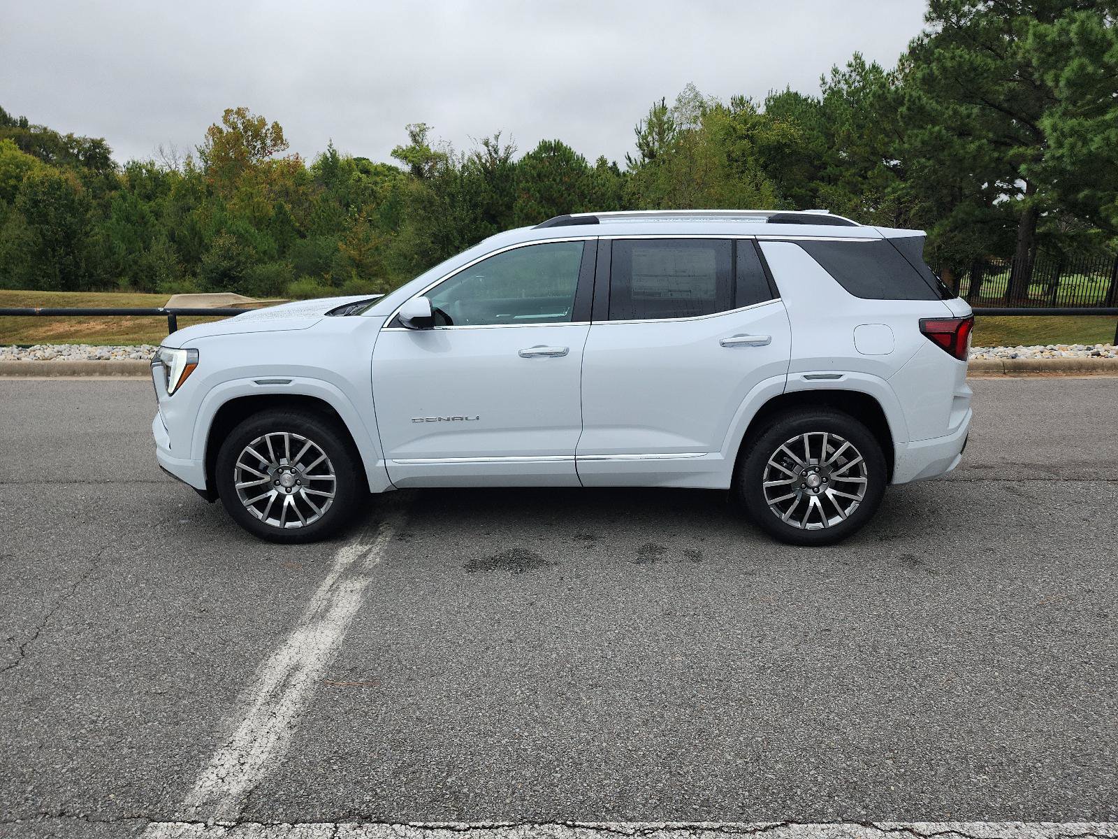 New 2027 GMC Terrain Denali AWD/4WD image 2