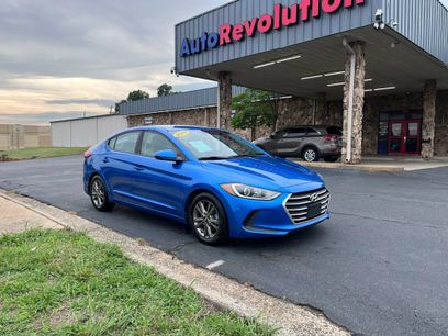 Used 2017 Hyundai Elantra SE
