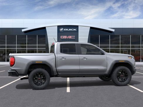 New 2026 GMC Canyon Elevation w/ Convenience Package image 5