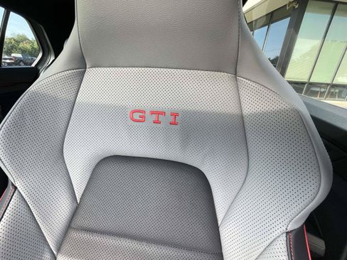 Used 2025 Volkswagen GTI Autobahn FWD image 17
