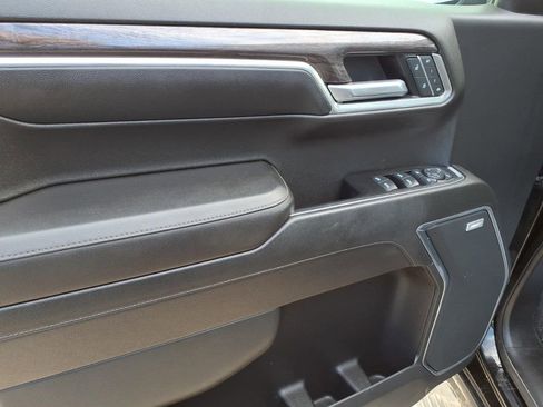 Certified 2022 Chevrolet Silverado 1500 LTZ w/ LTZ Premium Package image 11