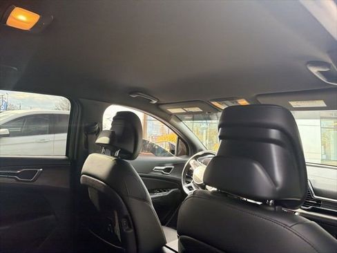 Used 2023 Kia Sportage X-Line image 12