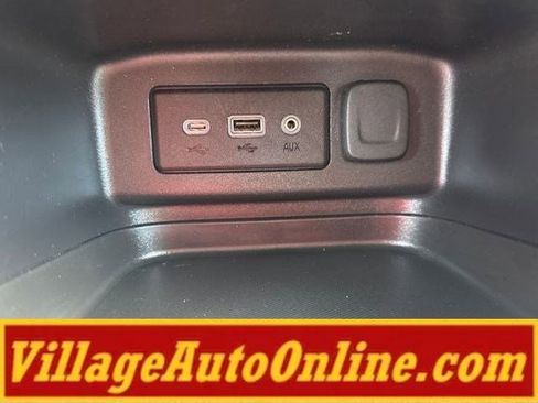 Used 2019 Chevrolet Equinox LT AWD/4WD image 30