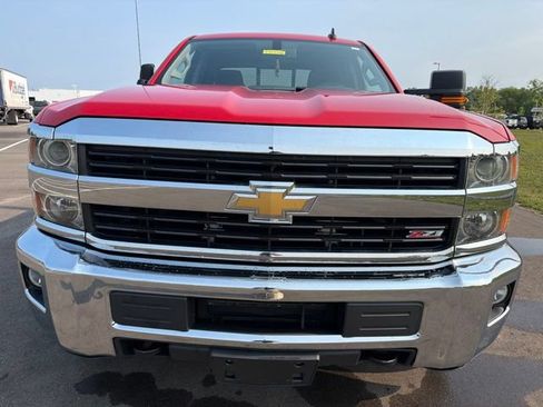 Used 2015 Chevrolet Silverado 2500 LT w/ LT Convenience Package AWD/4WD image 3