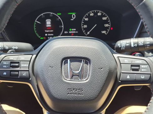 Used 2024 Honda CR-V Sport image 16