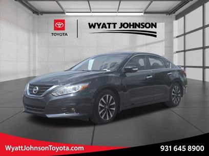 Used 2017 Nissan Altima 2.5 SL w/ Moonroof Package