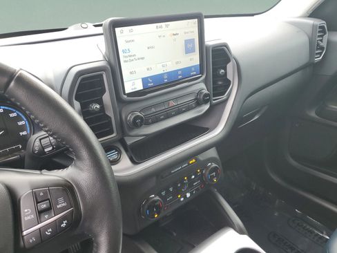 Used 2023 Ford Bronco Sport Outer Banks w/ Tech Package image 25