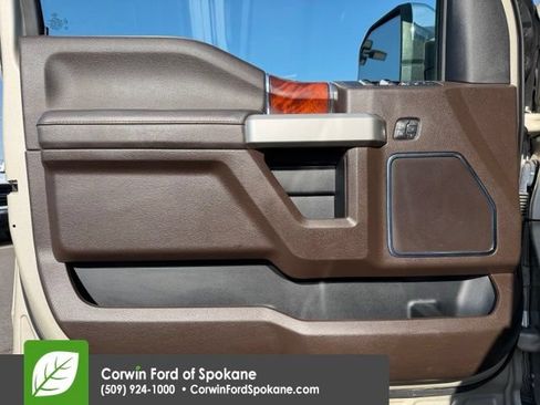 Used 2018 Ford F150 King Ranch w/ Equipment Group 601A Luxury AWD/4WD image 21