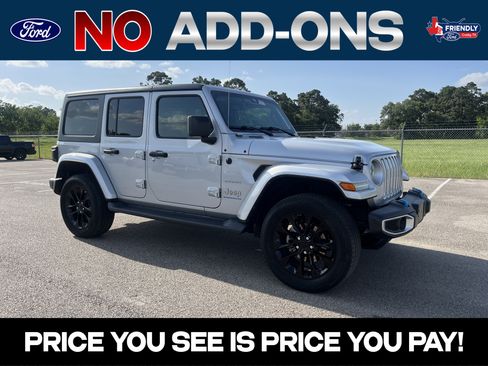 Used 2023 Jeep Wrangler Unlimited Sahara w/ Cold Weather Group AWD/4WD image 1