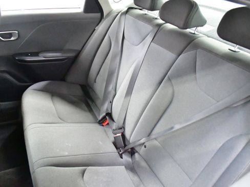 Used 2025 Kia K4 FWD image 10