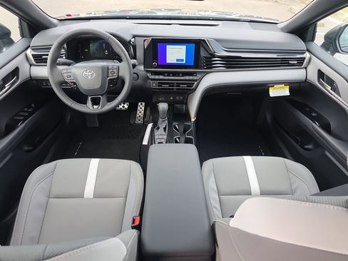 New 2026 Toyota Camry SE image 13