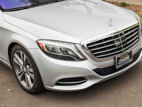 Used 2016 Mercedes-Benz S 550 Sedan image 9