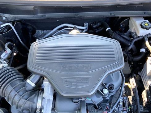 Used 2025 Cadillac XT5 Premium Luxury AWD/4WD image 32