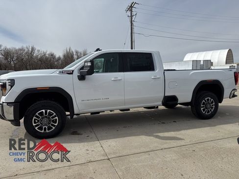 New 2026 GMC Sierra 3500 SLE w/ SLE Value Package AWD/4WD image 8