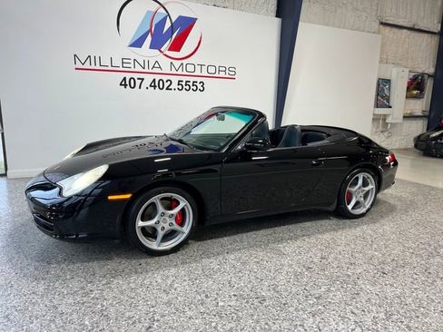 Used 2004 Porsche 911 Carrera 4 image 14