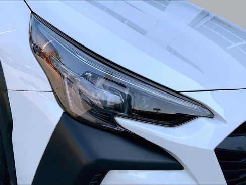 Certified 2024 Subaru Outback Premium AWD/4WD image 23