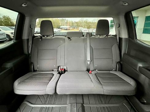 Used 2020 Chevrolet Silverado 1500 Custom w/ Custom Value Package image 34