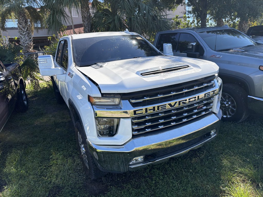 Used 2021 Chevrolet Silverado 2500 LTZ AWD/4WD image 3