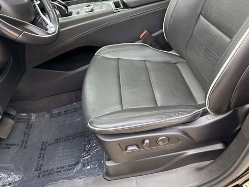 Used 2021 Cadillac Escalade Sport w/ Driver Assist Tech Package AWD/4WD image 30