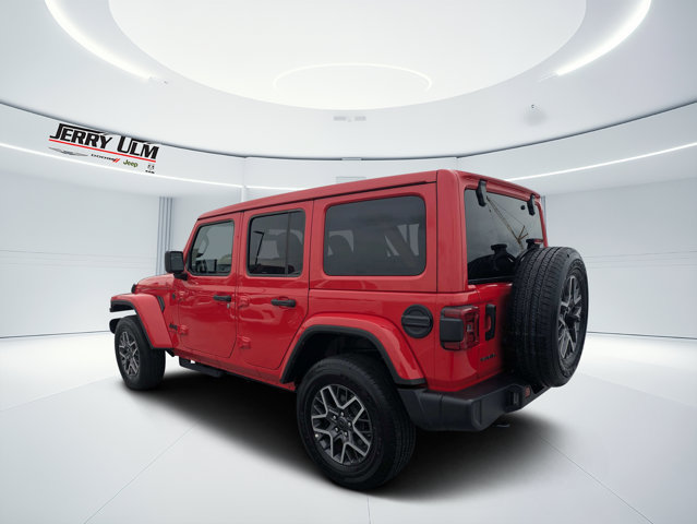 Certified 2026 Jeep Wrangler Unlimited Sahara AWD/4WD image 5