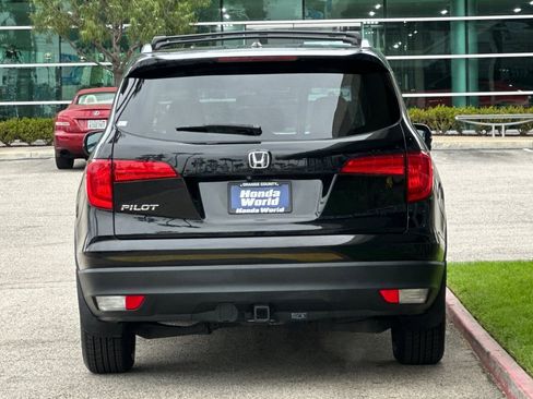 Certified 2017 Honda Pilot EX-L image 5