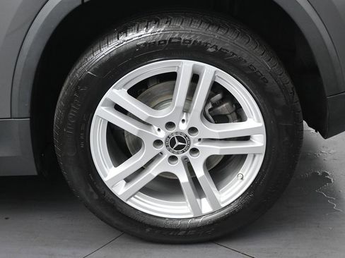 Used 2023 Mercedes-Benz GLA 250 4MATIC image 12