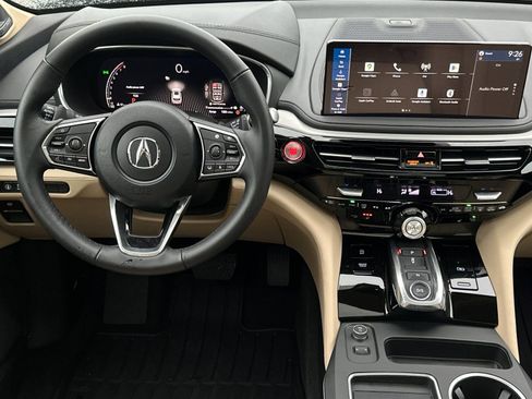 Used 2025 Acura MDX w/ Technology Package image 13