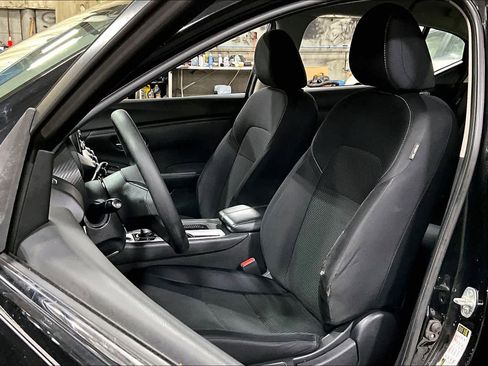 Used 2020 Nissan Sentra S image 7