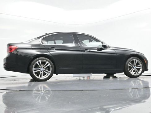 Used 2018 BMW 330i Sedan RWD image 46