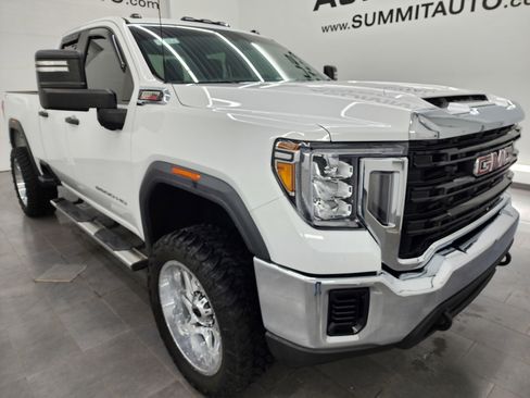 Used 2022 GMC Sierra 2500 Pro w/ Convenience Package image 2
