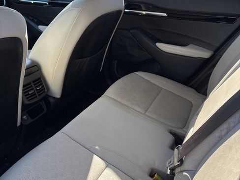 Used 2023 Kia Seltos EX image 10