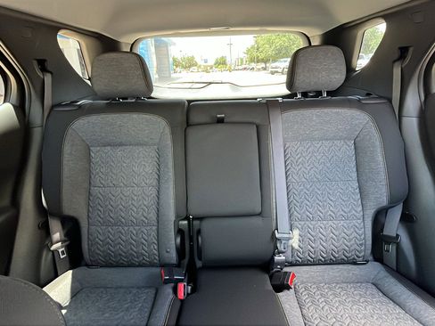 Used 2022 Chevrolet Equinox LT FWD image 23