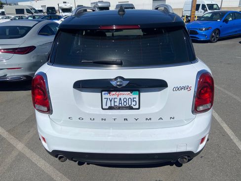 Used 2017 MINI Cooper Countryman S FWD image 5