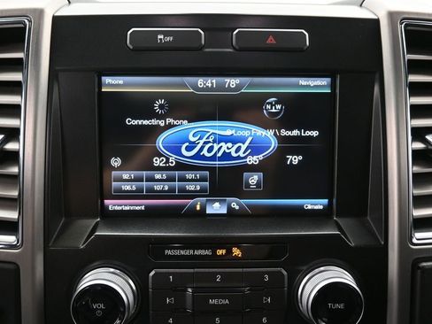 Used 2015 Ford F150 Platinum w/ Trailer Tow Package image 4