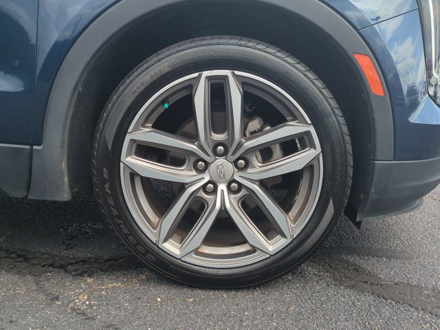 Used 2019 Cadillac XT4 Sport w/ Driver Assist Package FWD image 11