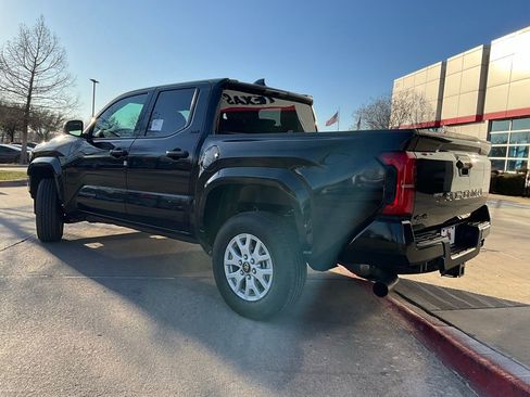 New 2026 Toyota Tacoma SR5 image 7