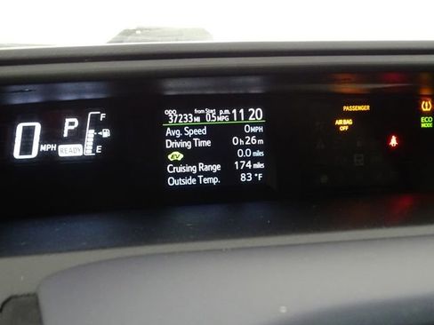 Used 2015 Toyota Prius C One image 20