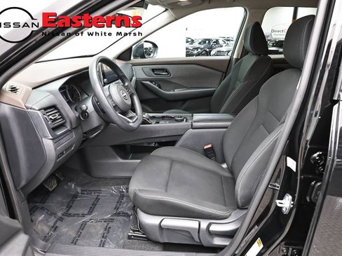 Used 2023 Nissan Rogue S AWD/4WD image 14